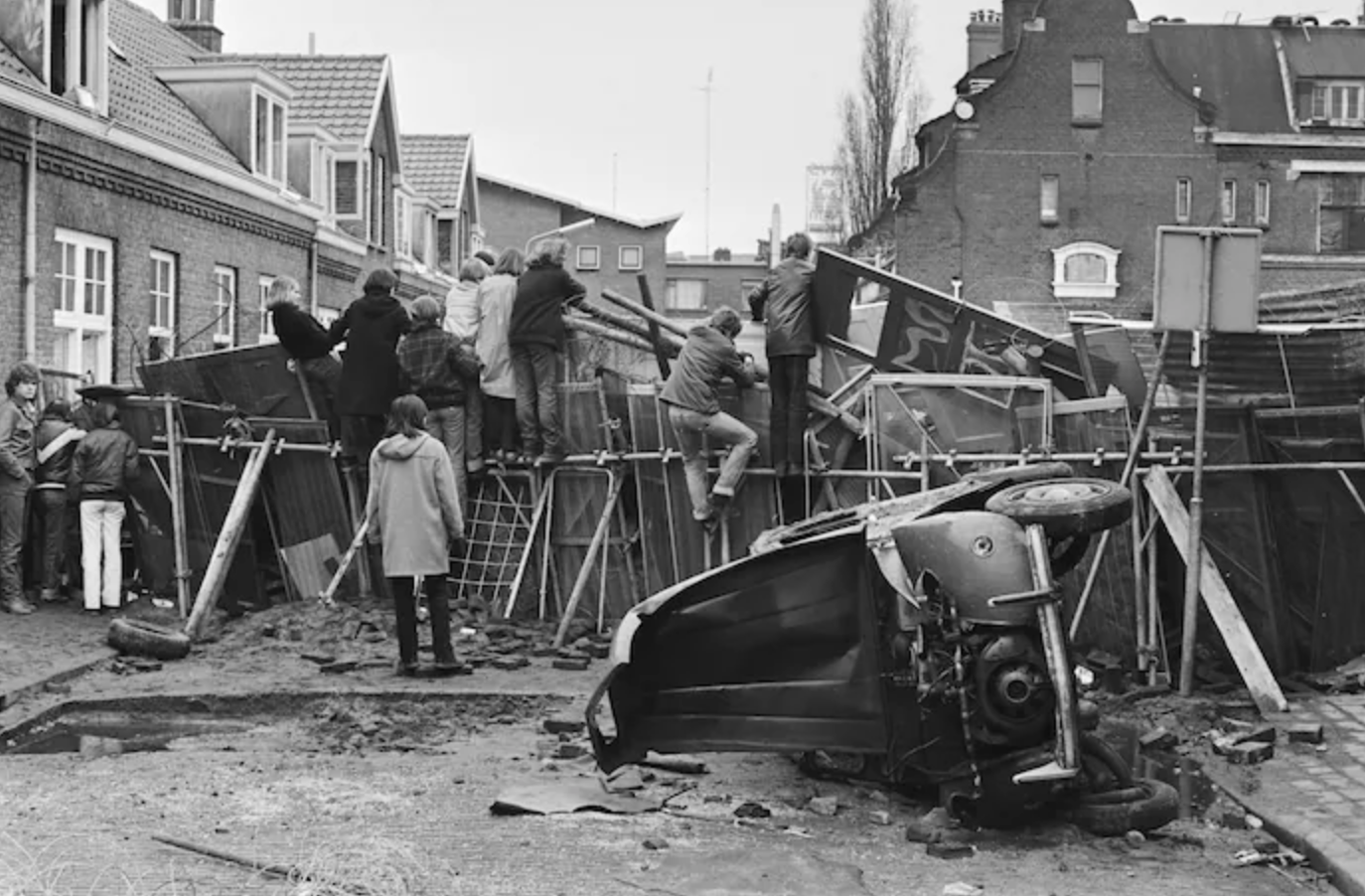 Piersonstraat Riots Bouw van de Barricades – De Pierson